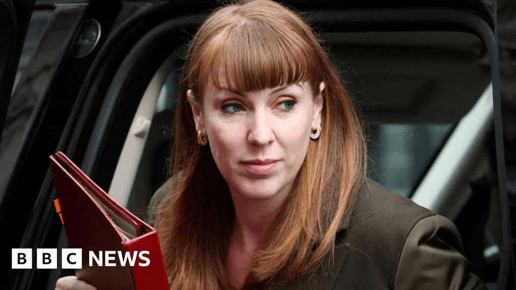 Rayner urges MPs not to 'blink or buckle' on employment rights