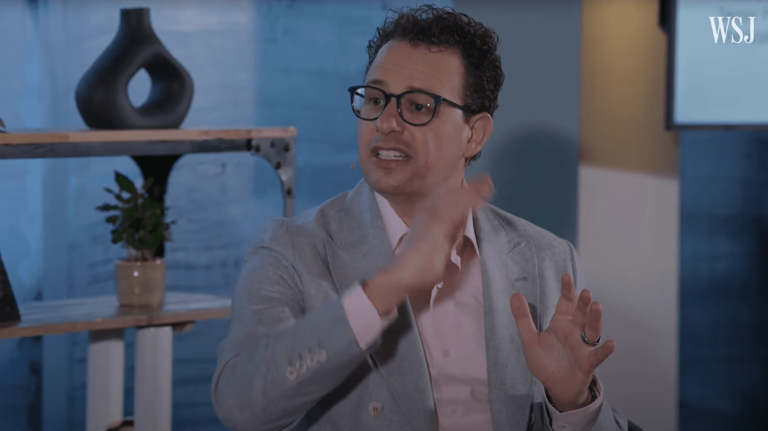 Anthropic CEO says AI centralizes by nature and open