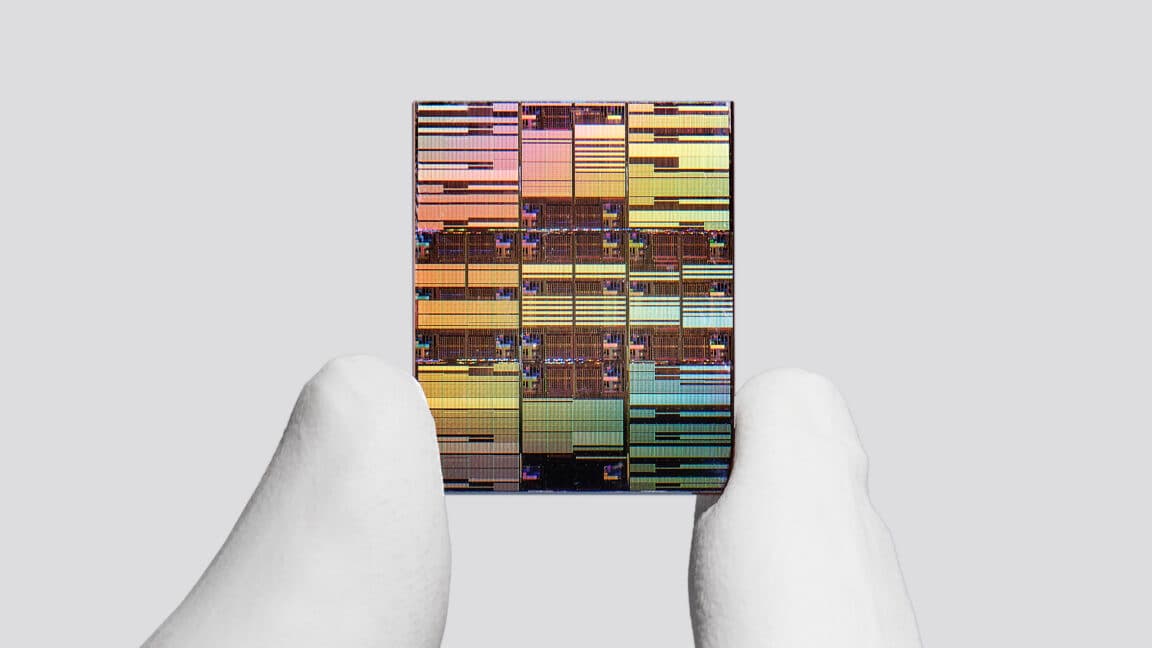 IBM claims world’s first sub-1 nanometer chip technology