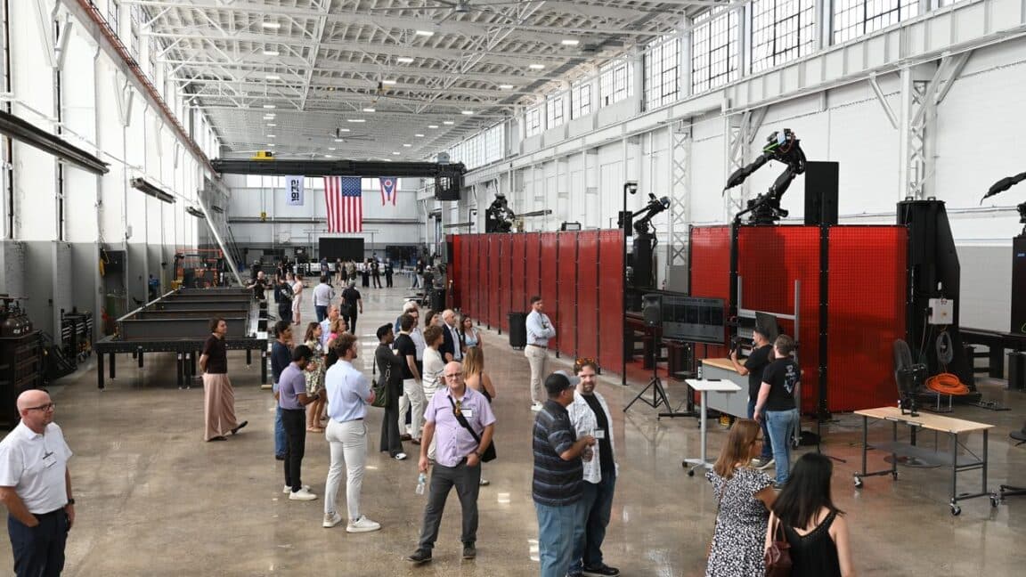 Former SpaceX engineers are building a robotic factory