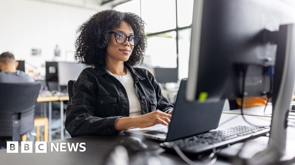 Young workers hit hard as UK unemployment rate rises to 5.1%