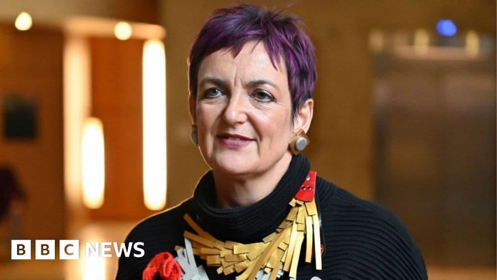 Swinney stands by Constance in grooming gangs row