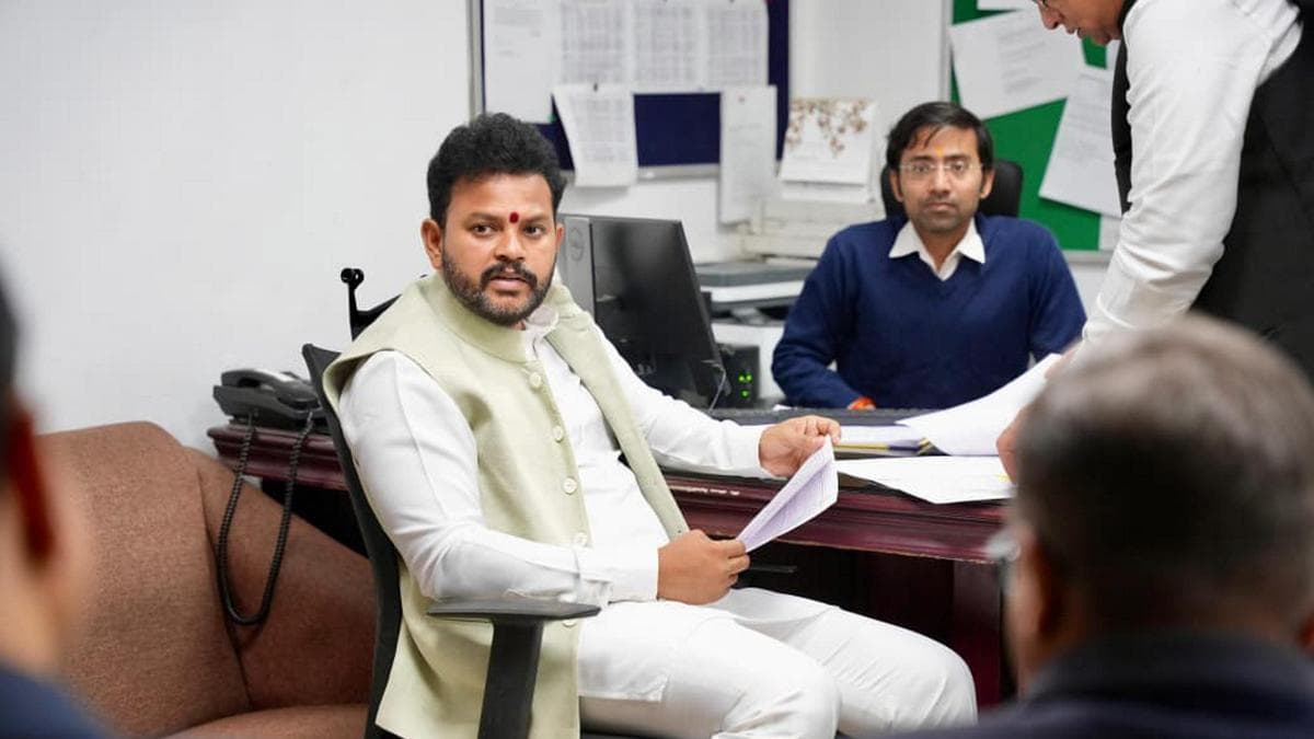 No airline, however large, will be permitted to cause hardship to passengers: Naidu