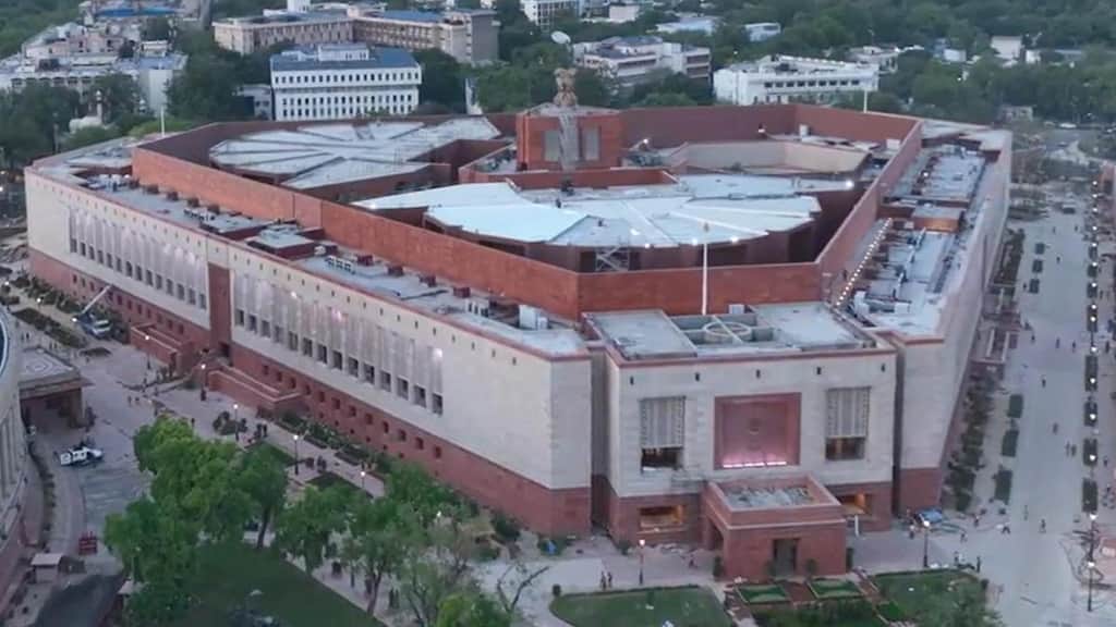 How did Parliament fare in 2025?