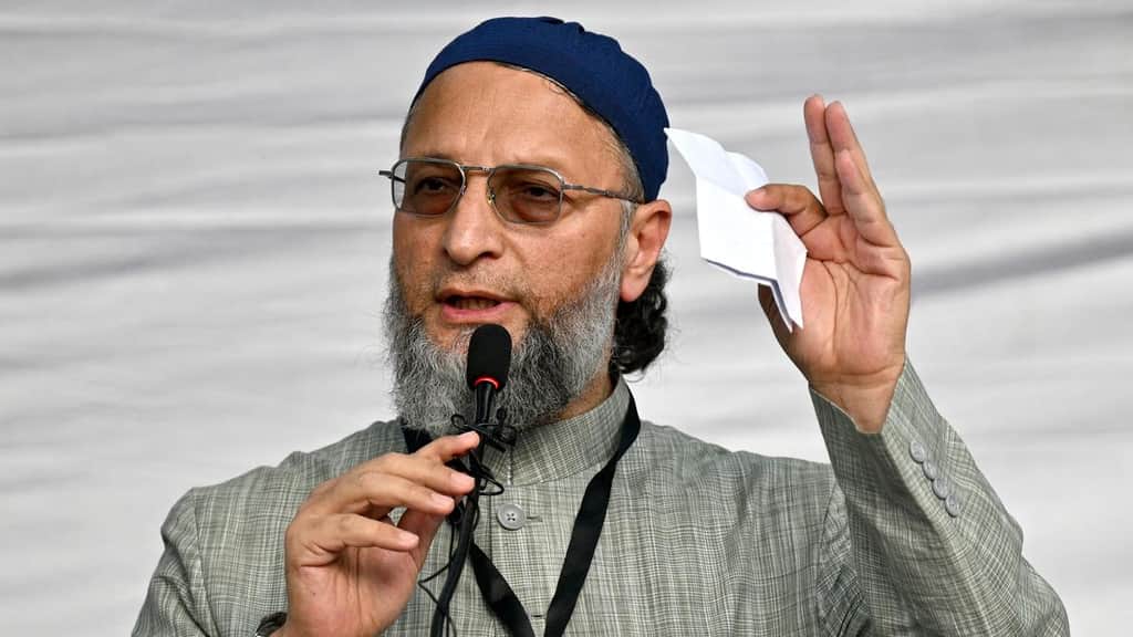 Owaisi advocates for design excellence centre in Hyderabad constituency