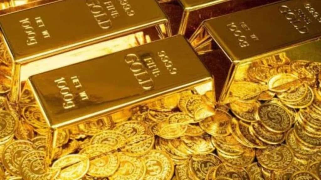Gold, silver prices surge as US-Venezuela conflict boosts safe-haven appeal