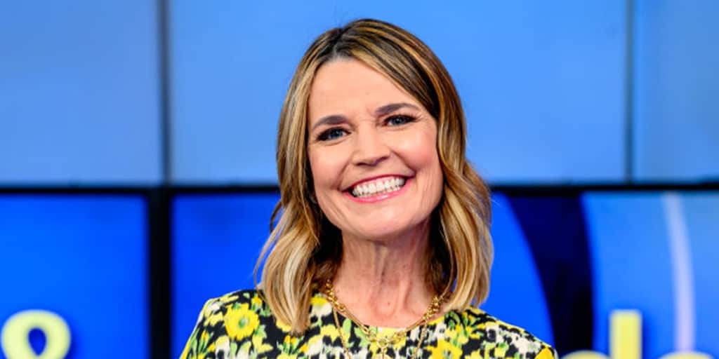 Savannah Guthrie Using a Whiteboard to Communicate After Vocal Cord Surgery