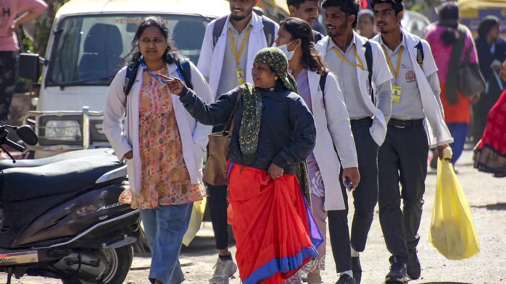 Indore water contamination: 38 new diarrhoea cases detected, 110 in hospital; death toll 7