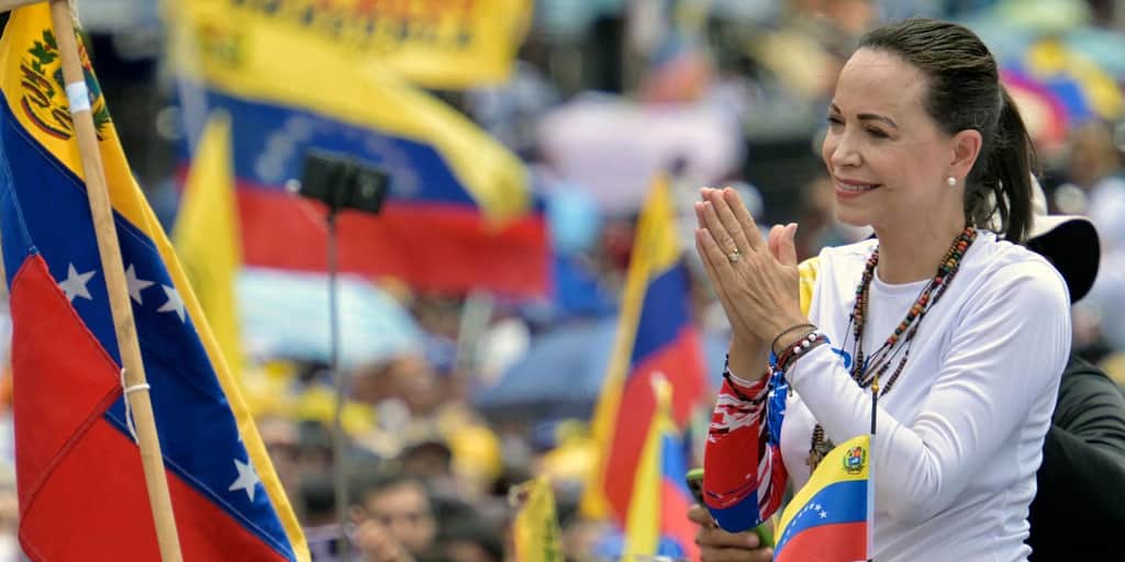 EN DIRECT, Enlèvement de Maduro : l’opposante Maria Corina Machado prévoit de rentrer « le plus vite possible au Venezuela » et s’en prend à la présidente par intérim du pays