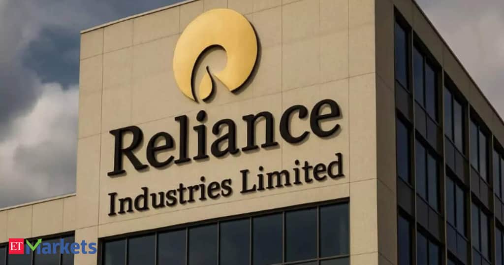 Reliance share price decline 4% amid heavy volumes, emerges as third-biggest drag on Nifty