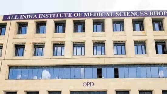 AIIMS Bhopal professor dies of alleged anaesthesia overdose, was on ventilator for 24 days