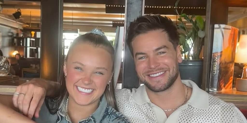 JoJo Siwa Reveals Chris Hughes Gifted Her “Gorgeous” $2,600 Cartier Ring