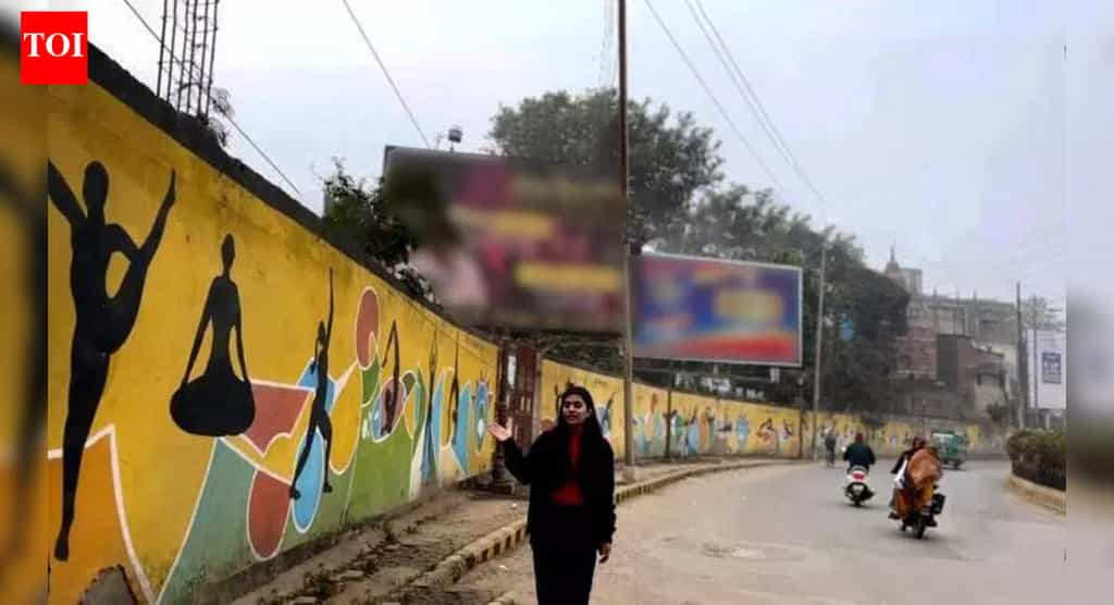 'Shameful, embarrassing': After clip shared by student, civic body erases defaced murals on Gwalior wall | Bhopal News