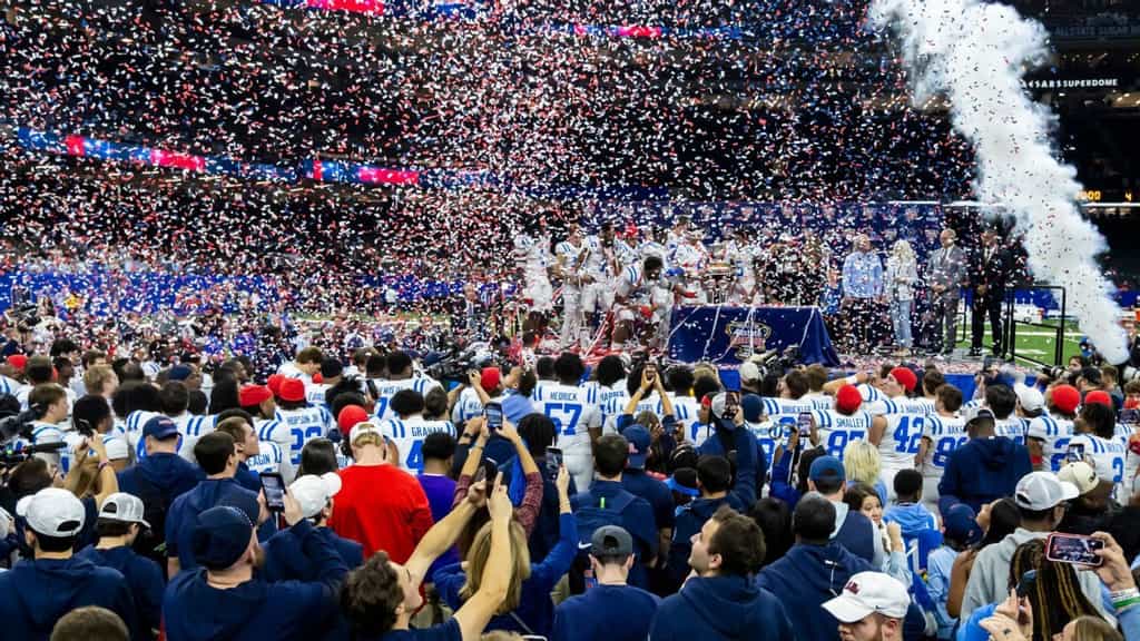 Thompson: 'What if we are the people who win these games?' A new feeling at Ole Miss - ESPN