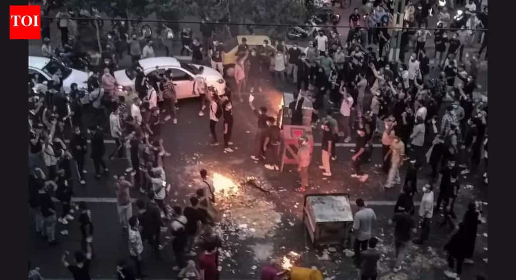 'Going to hit them very hard': Trump warns Iran as mass protests forced govt to cut off internet - key developments