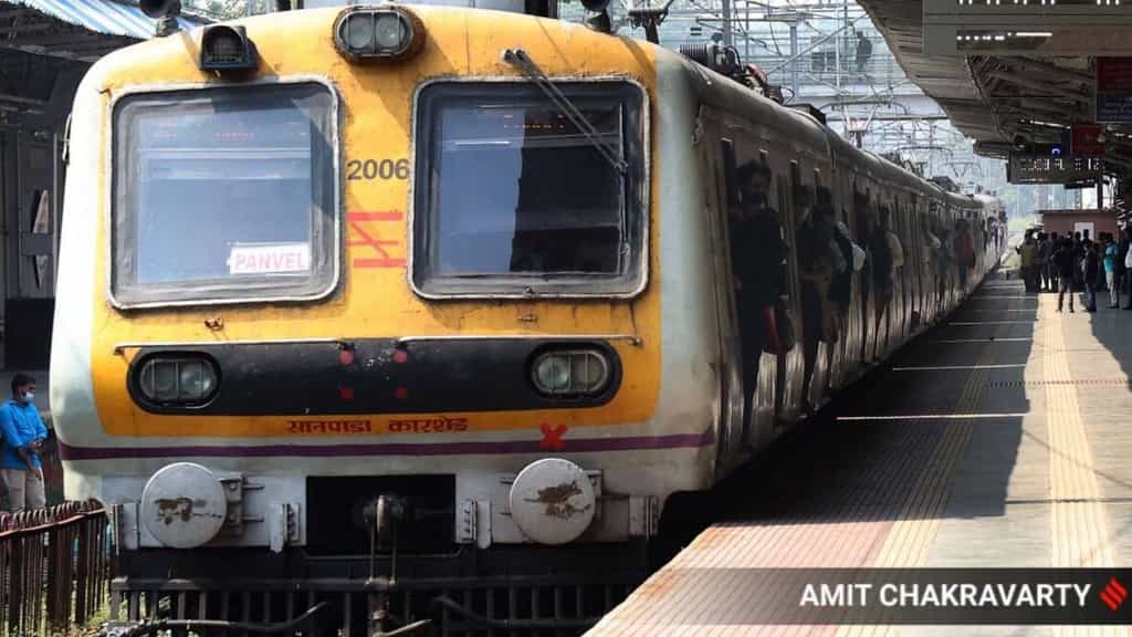 Western Railway to cancel 120 suburban trains each on Monday, Tuesday for sixth line work between Kandivali–Borivali