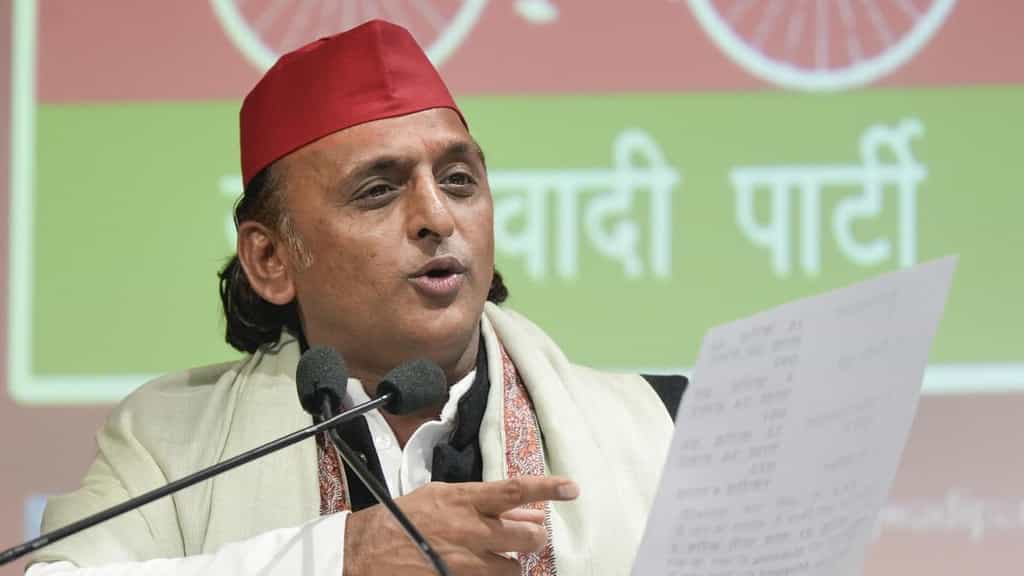 Akhilesh questions ECI’s ‘credibility’, asks how BJP knew about voter deletions in advance