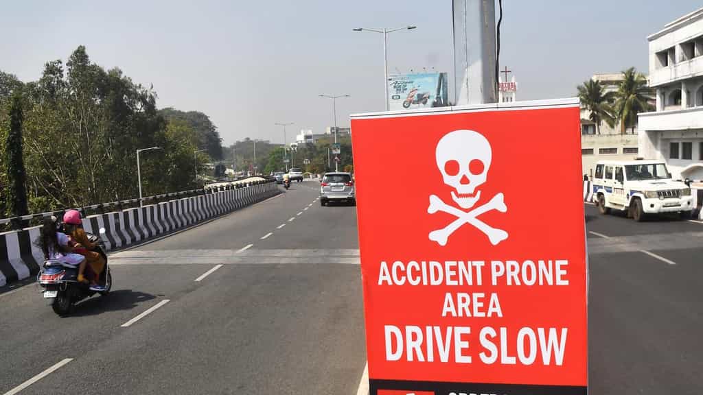 Centre to focus on 100 high-risk districts to cut road accident deaths