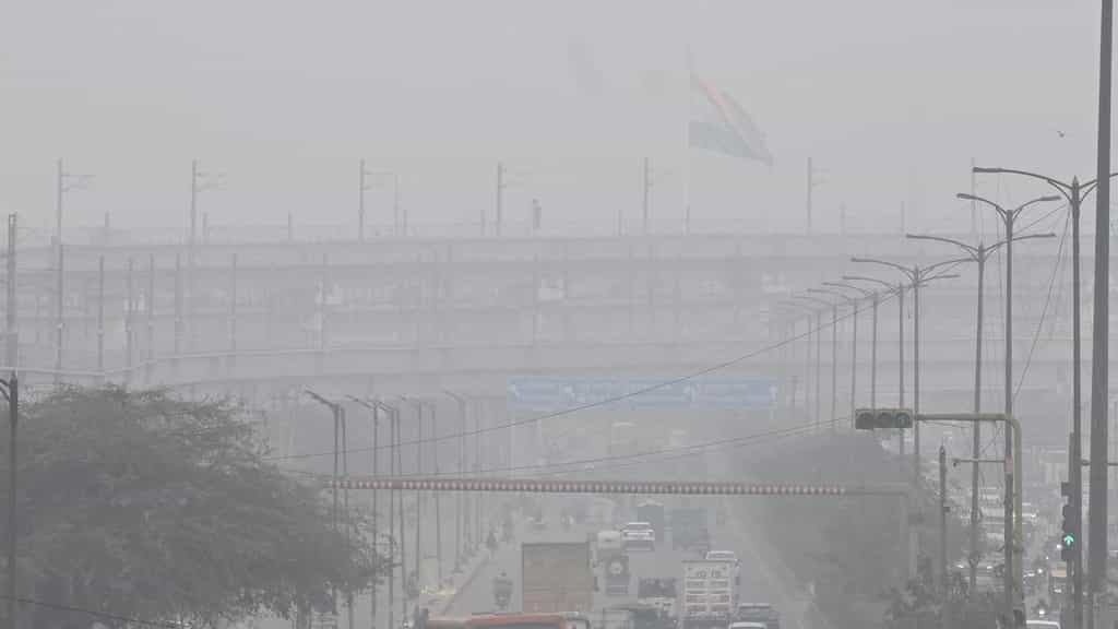 Air quality a nationwide crisis, government response exceedingly ineffective: Congress