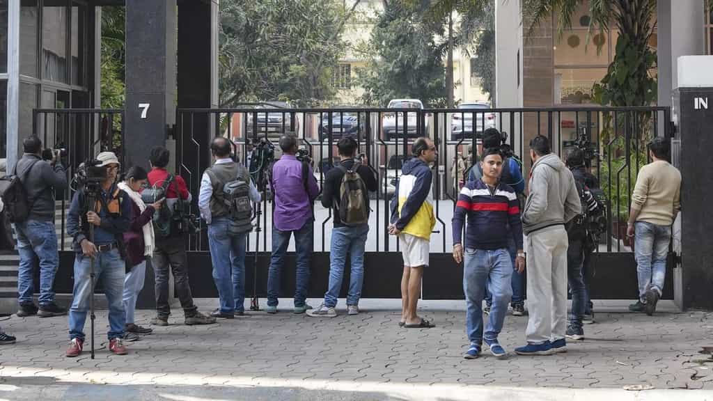 ED moves Supreme Court in I-PAC case, seeks fair probe into State ‘obstruction’ of its raids