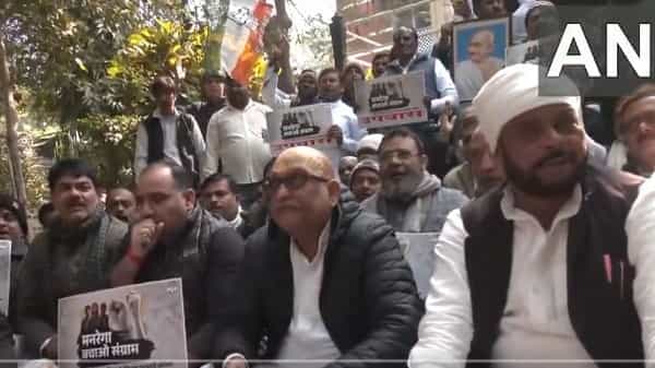 Security tightened outside PM Modi’s Varanasi office as Congress protests against VB-G RAM G, holds ‘Save MGNREGA’ fast | Today News