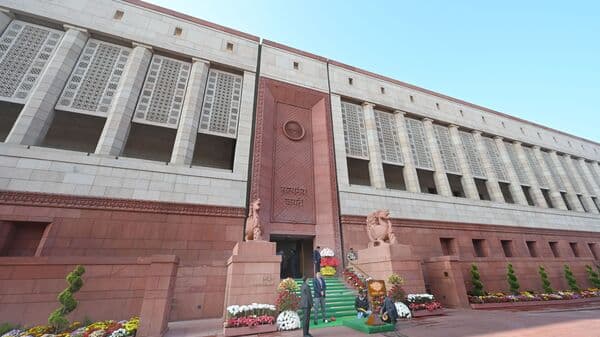 Govt seeks to improve judicial efficiency with 71 law repeals | Today News