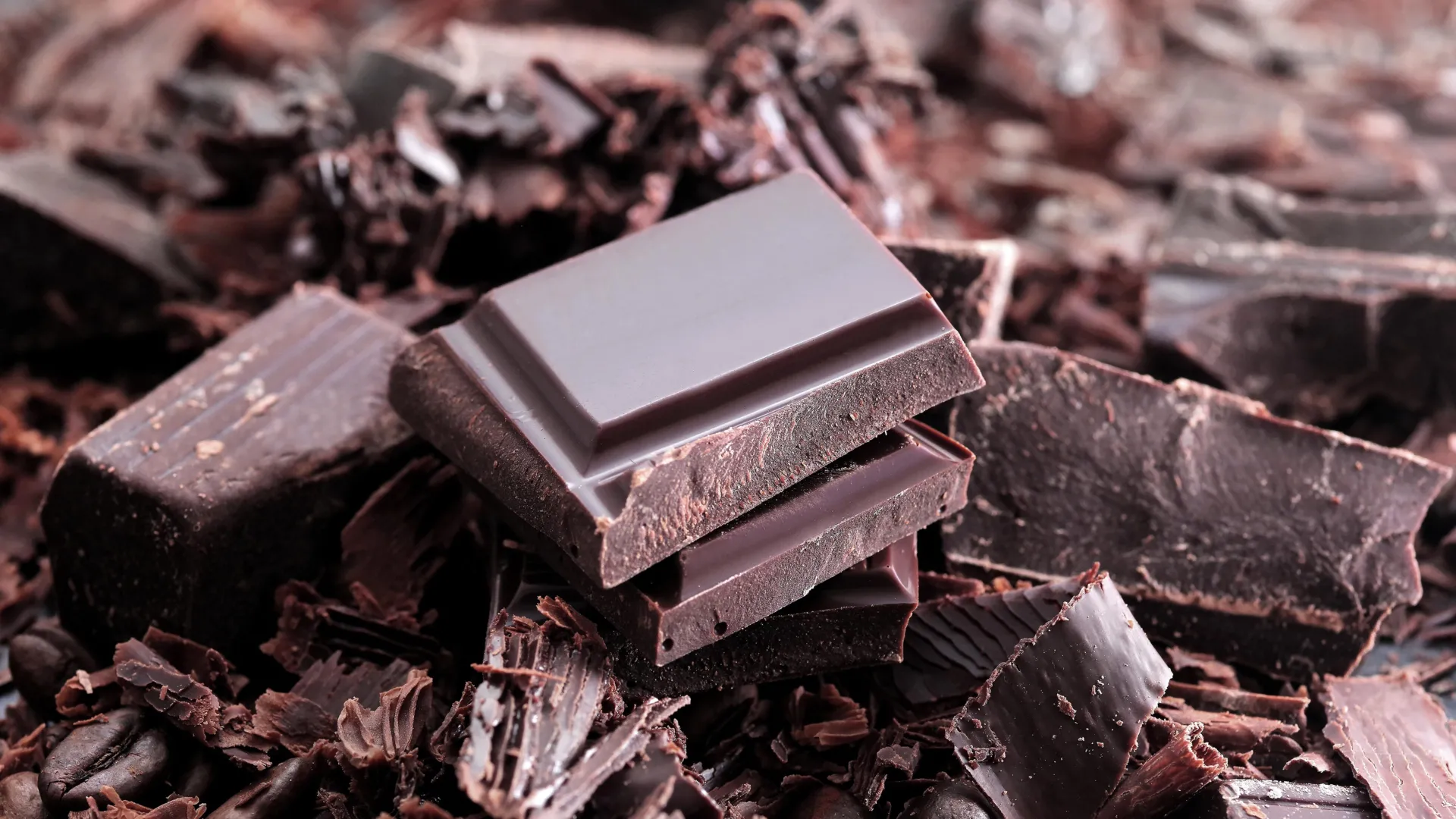 Scientists find dark chocolate ingredient that slows aging